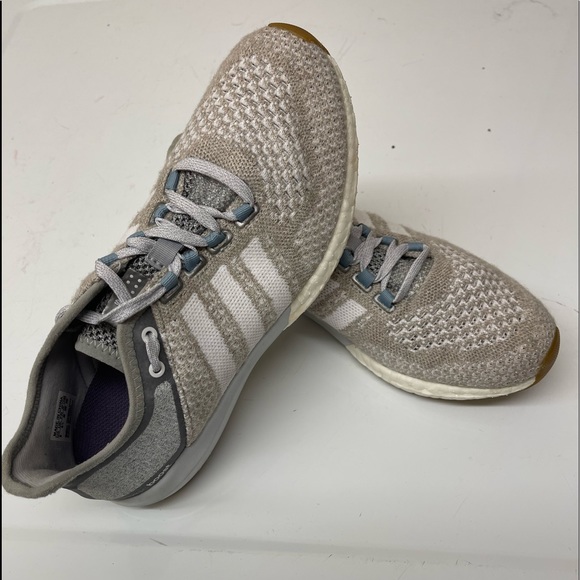 Adidas CC Cosmic Boost Running Shoe w/ Grey Womens 8 - Picture 3 of 8